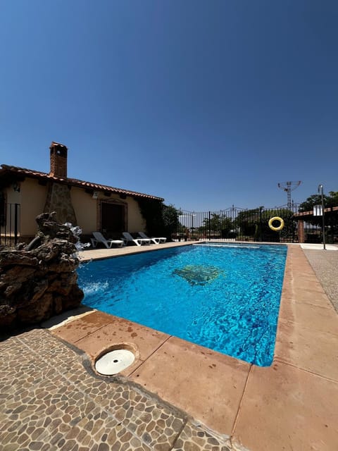 Swimming pool, sunbed