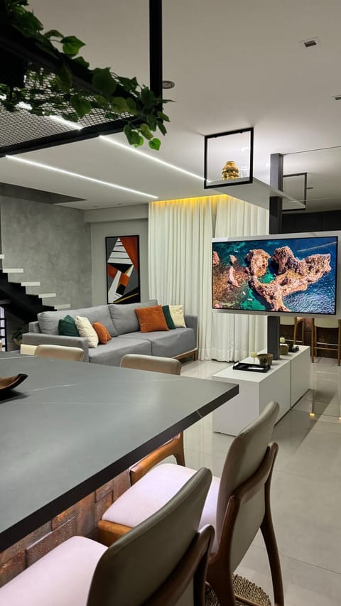 Communal lounge/ TV room, TV and multimedia, Living room, Seating area, Evening entertainment