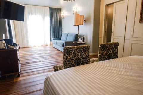 TV and multimedia, Living room, Photo of the whole room