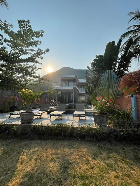 Day, Garden view, Sunset, sunbed