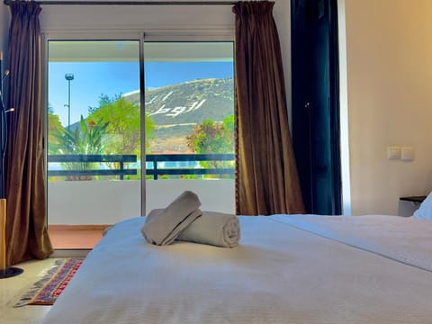 Bed, Natural landscape, Bedroom, Mountain view
