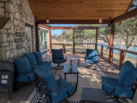 Natural landscape, View (from property/room), Balcony/Terrace, Seating area