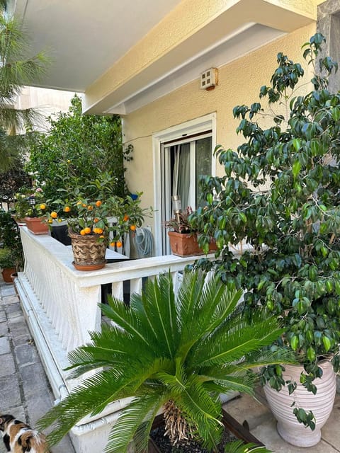 ANGEL , Luxury 2BD apartment next to the Beach Apartment in Alimos