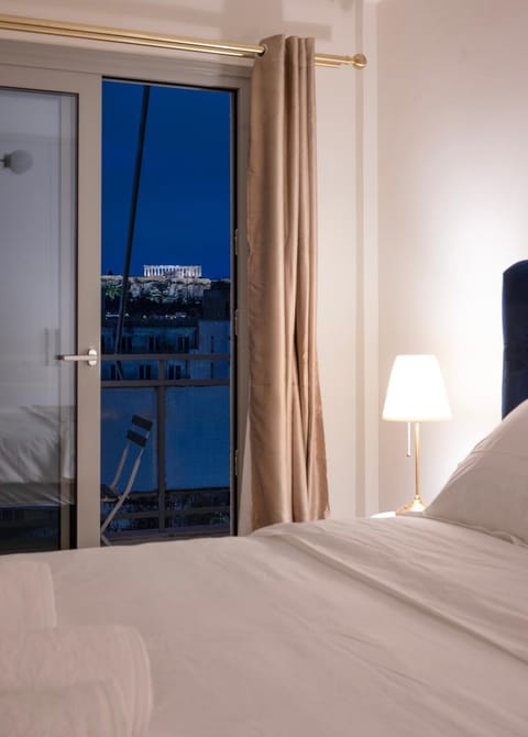 Bed, View (from property/room), Balcony/Terrace, Bedroom
