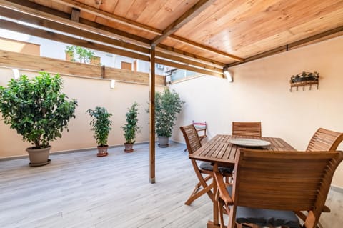 Balcony/Terrace, Dining area