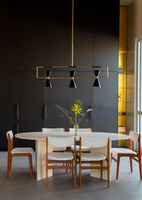 Seating area, Dining area