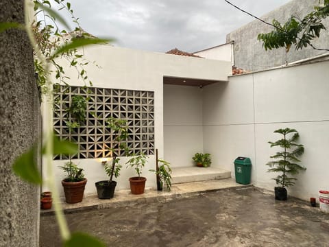 Garden, Garden view, Parking