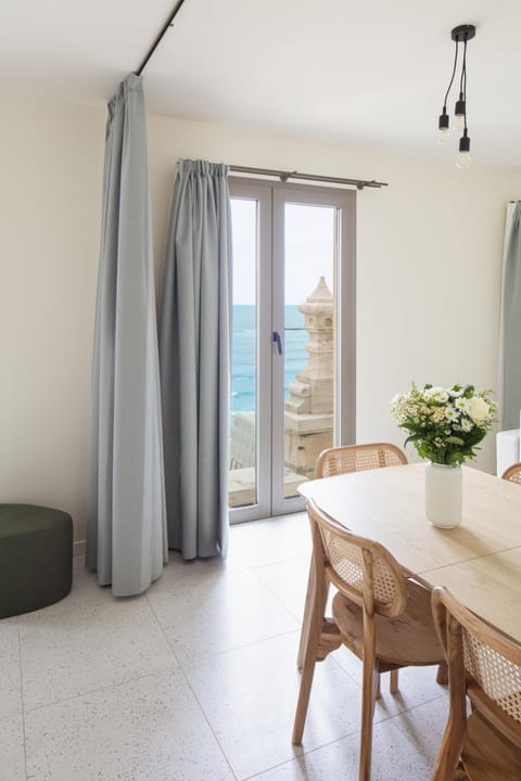 Seating area, Sea view