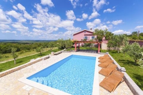 Property building, Natural landscape, Pool view, Swimming pool, sunbed