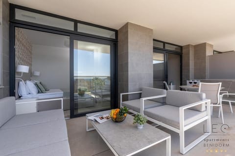 Sunset Cliffs Residence by Leo Apartments Apartment in Benidorm