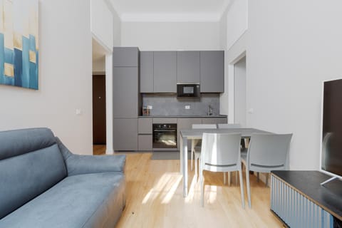 Kitchen or kitchenette, Living room