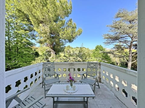 Spring, Natural landscape, Garden, View (from property/room), Balcony/Terrace, Balcony/Terrace, Dining area