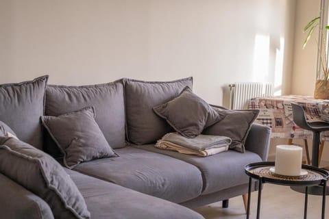 Le Contemporain ~ T4 Spacieux ~ RER A & Disney Apartment in Torcy