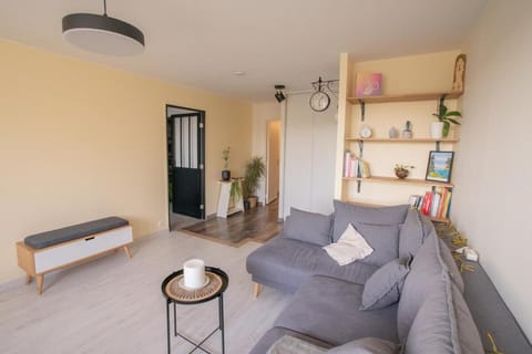 Le Contemporain ~ T4 Spacieux ~ RER A & Disney Apartment in Torcy