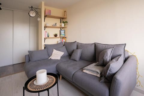 Le Contemporain ~ T4 Spacieux ~ RER A & Disney Apartment in Torcy