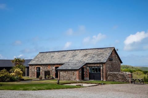 Property building, Natural landscape