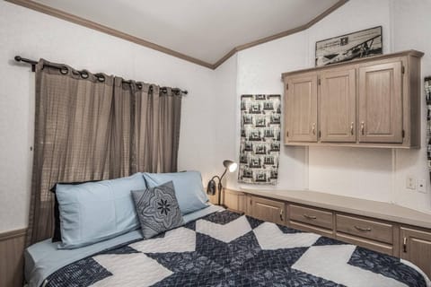 Rainbow Lake Cabin & RV Resort Cabin in Ruidoso