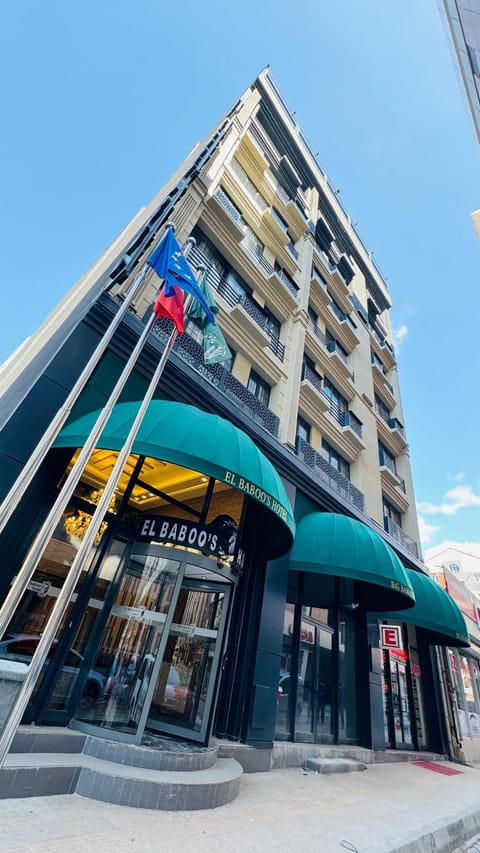 Property building, Location