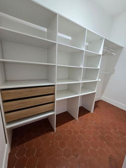 L'avéjan 170 m2 Alès 10 couchages Apartment in Alès