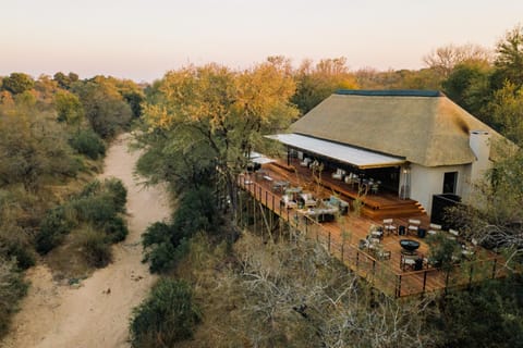 Property building, Natural landscape