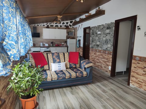 Living room, Lobby or reception