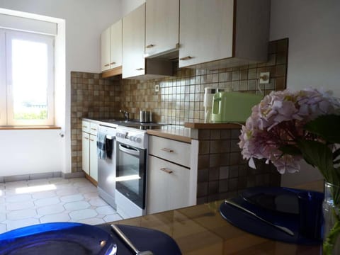 Résidence I22-ile Grande - Les Mouettes maison vue mer jardin et parking privé, plage à pied MAE-3734 Apartment in Brittany