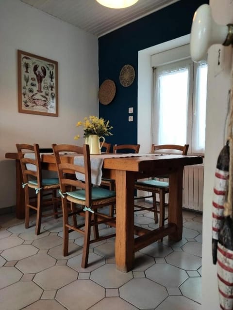 Résidence I22-ile Grande - Les Mouettes maison vue mer jardin et parking privé, plage à pied MAE-3734 Apartment in Brittany