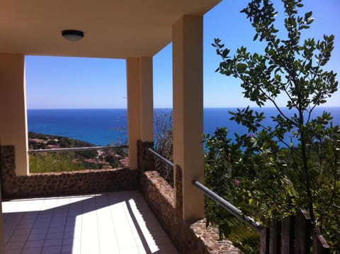 Natural landscape, View (from property/room), Balcony/Terrace, Sea view