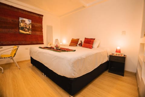 Seating area, Bedroom