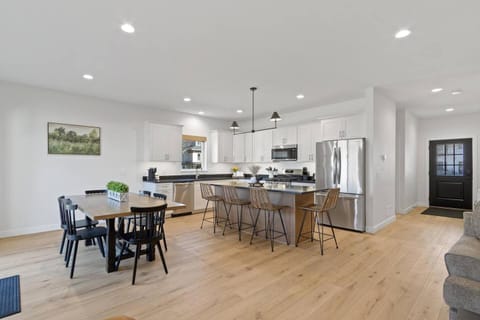 Dells Domain 2.0 House in Wisconsin Dells