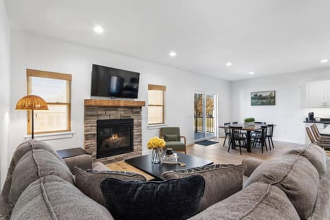 Dells Domain 2.0 House in Wisconsin Dells