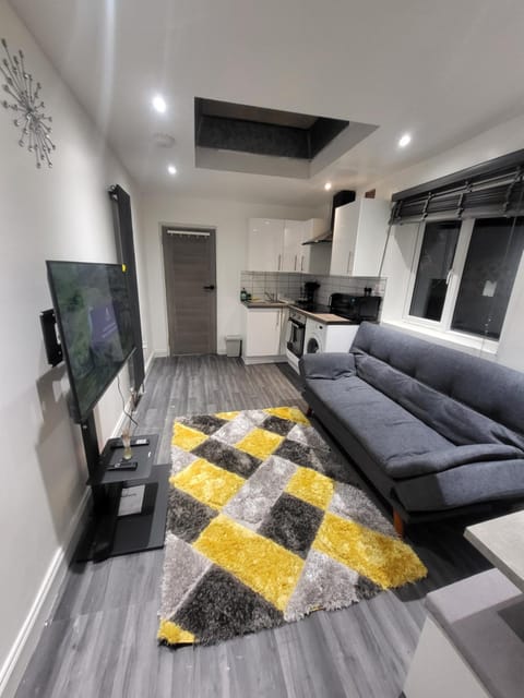 Communal lounge/ TV room, Kitchen or kitchenette, minibar