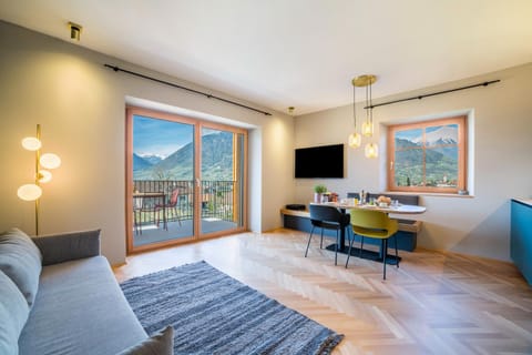 Villa Rosa Unterschöberlehof - Eliza Apartment in Merano