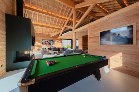 Chalet For You Luxe et Spa Chalet in Briançon