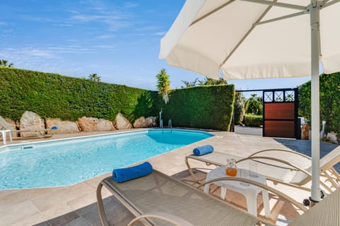 Bird's eye view, sunbed