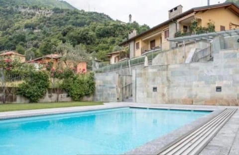 Lo scorcio sul lago Apartment in Lenno