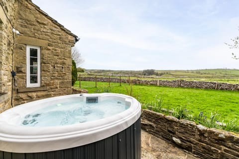 Natural landscape, Hot Tub