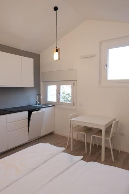 Una piccola finestra su Trento Apartment in Trentino-South Tyrol