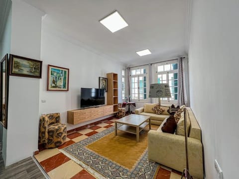 Communal lounge/ TV room, Living room, Seating area