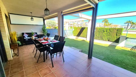 Garden, Garden view