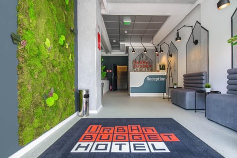 TV and multimedia, internet, internet