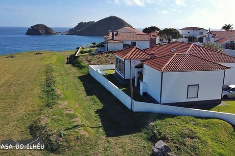 Property building, Natural landscape, Sea view