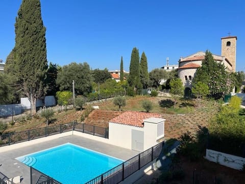 Newly Built Apartment with Pool, Walk to the Beach Apartment in Antibes