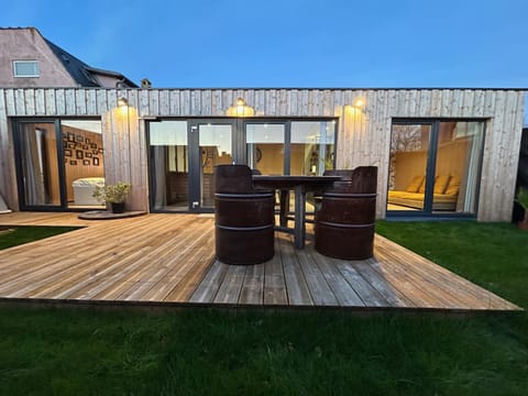 Patio, Balcony/Terrace