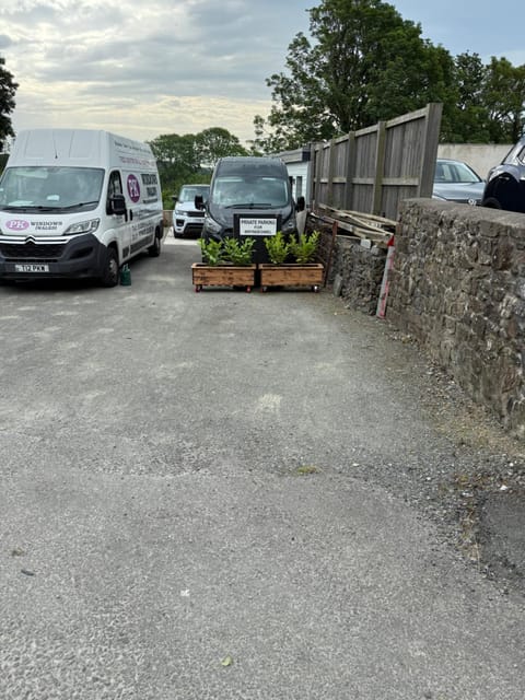 Bryndegwel in Saint Dogmaels, cardigan- river views, Free parking House in Wales