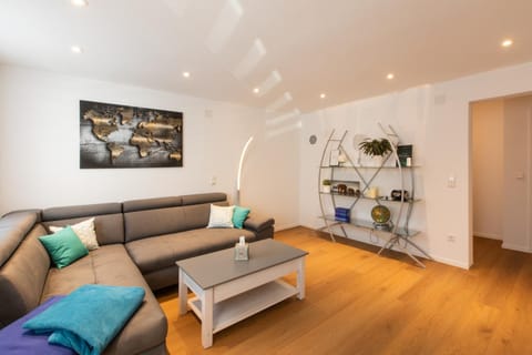 Living room, Seating area, Evening entertainment