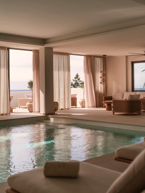 Pool view, Swimming pool