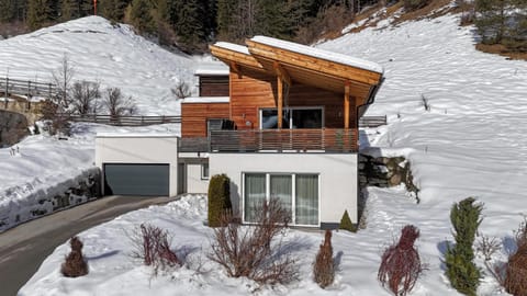 Property building, Winter
