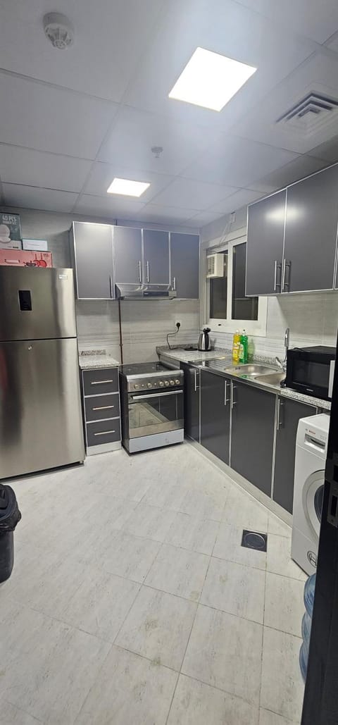 Luxury 2 Bedroom Apartment Balcony Kitchen in Sharjah Apartment in Al Sharjah