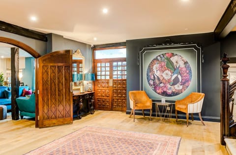 Lobby or reception, Seating area